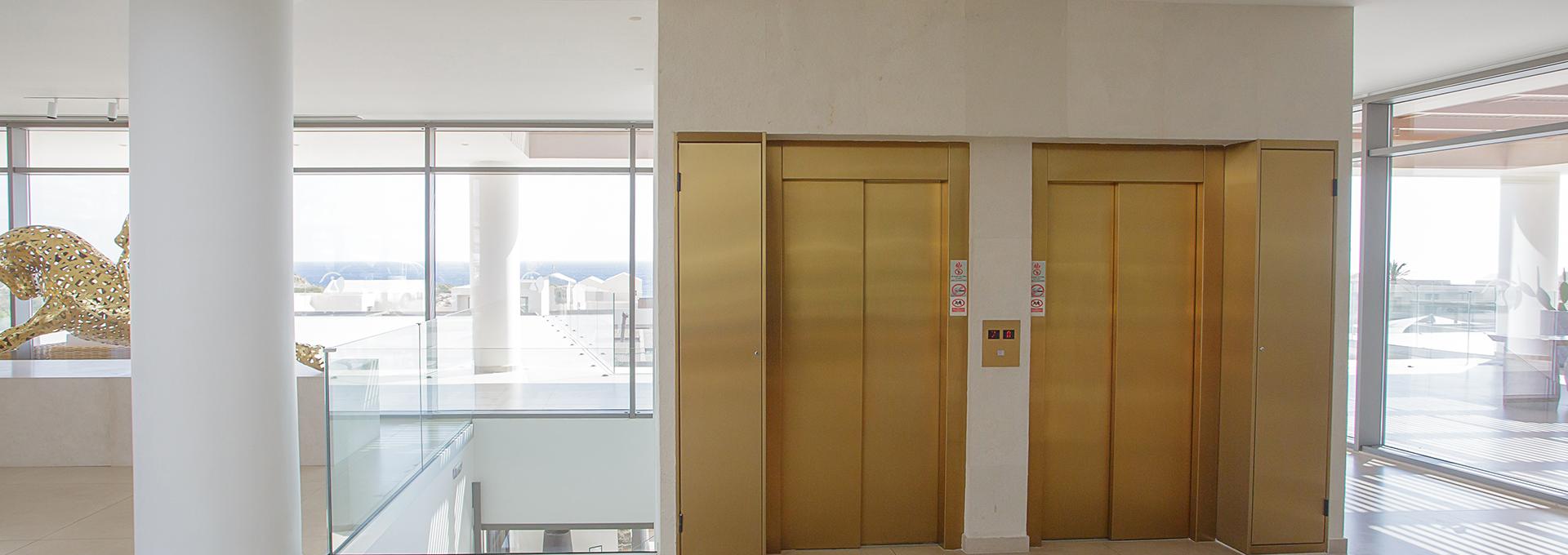 Robinson Elevator