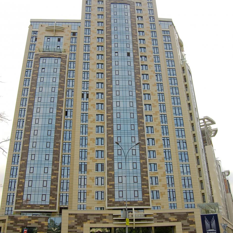 Bulvar Fontanov-Apartment Building 1